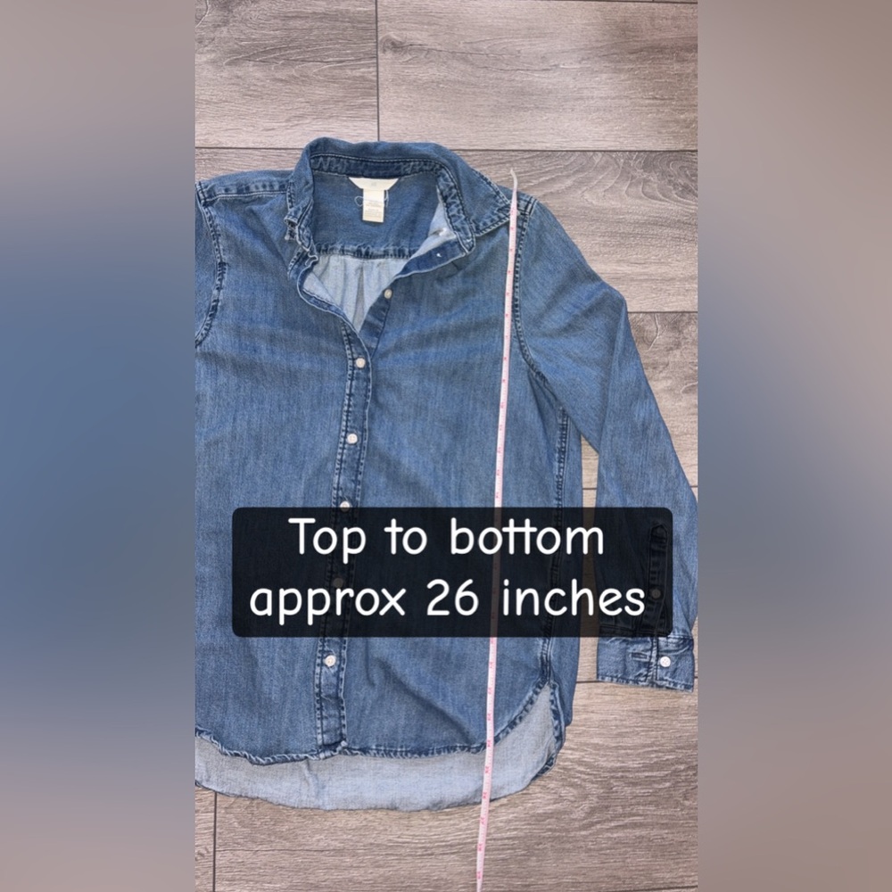 H&M Size XS Denim Long Sleeved Blouse Button Up Cotton GUC - Picture 3 of 6